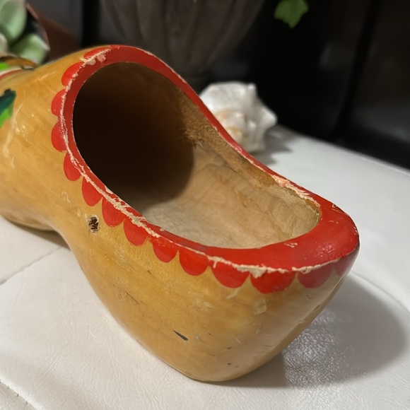“Holland” Wooden Clog Collectible-Vintage with Wear - Picture 6 of 13